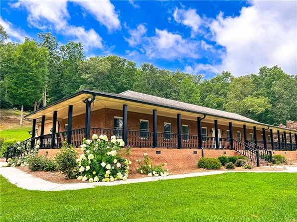 310 Pocket Rd NW, Sugar Valley, GA 30746