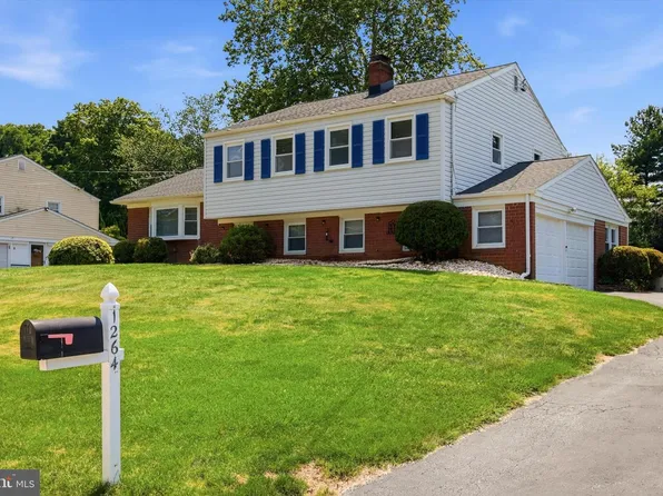 1264 Estate Dr, West Chester, PA 19380