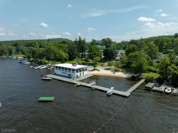 175 Long Pond Rd, West Milford Twp., NJ 07421