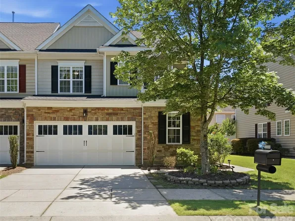 12226 Red Rust Ln, Charlotte, NC 28277