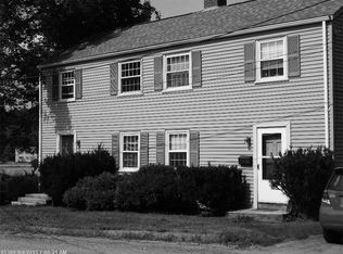 9 Office Dr, Bath, ME 04530