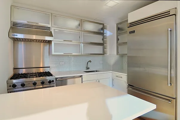 Rented by Corcoran | media 25