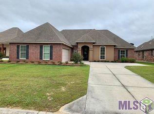 8072 Glacier Bay Dr, Denham Springs, LA 70726