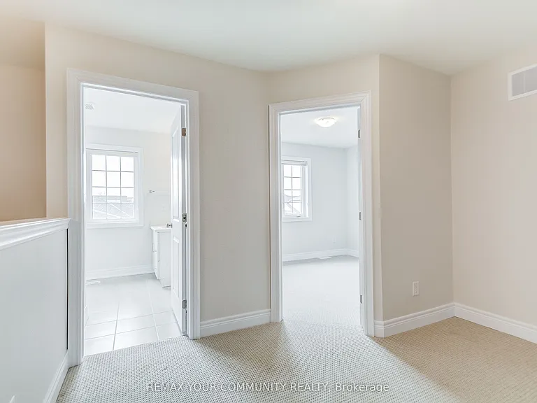 436 Viking St — Photo 13