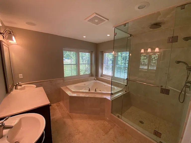 62 W Champions Blvd — Photo 12