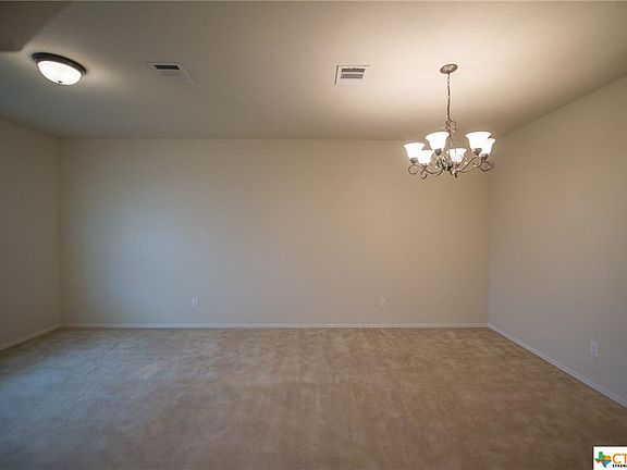3rd image of 5001 Willamette Ln