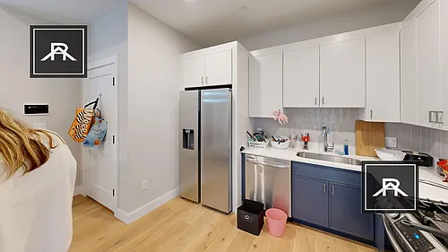 159 Everett St #202 Photo 1