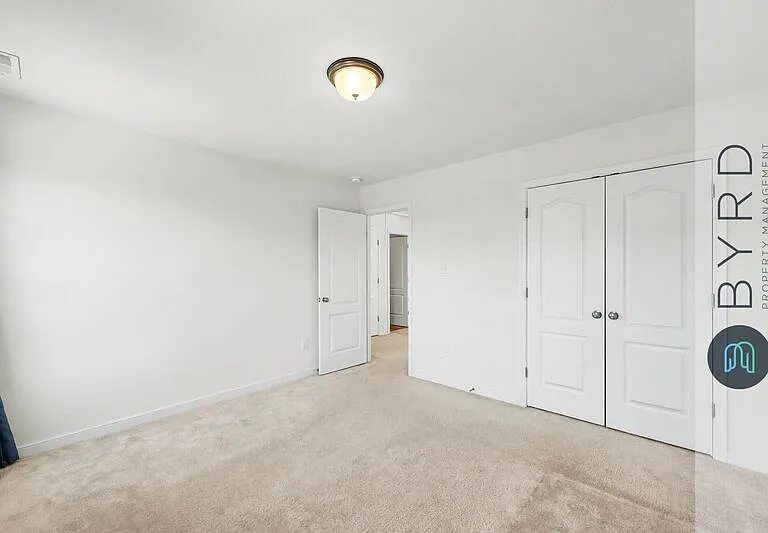 16921 Thornapple Run — Photo 35