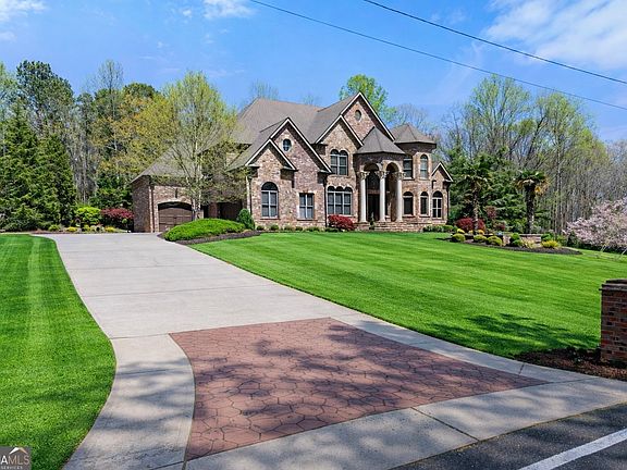 2nd image of 1310 Settles Rd