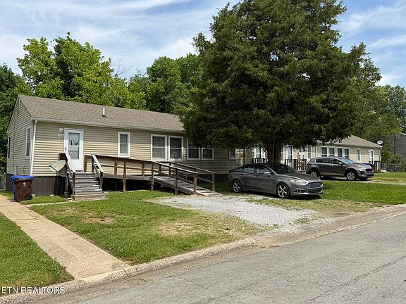 2nd image of 146 Lancaster Rd