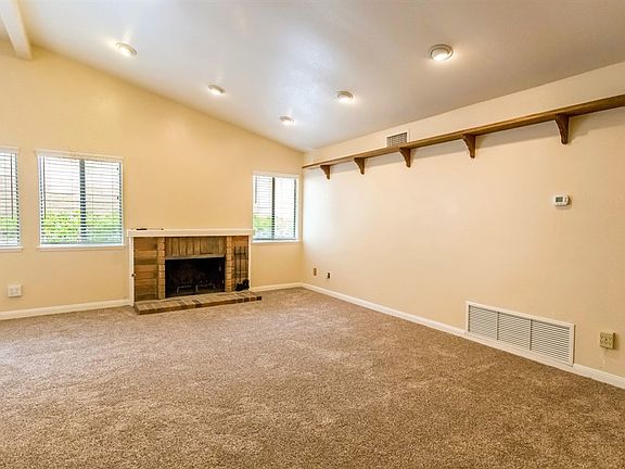 3rd image of 28245 Winterdale Dr