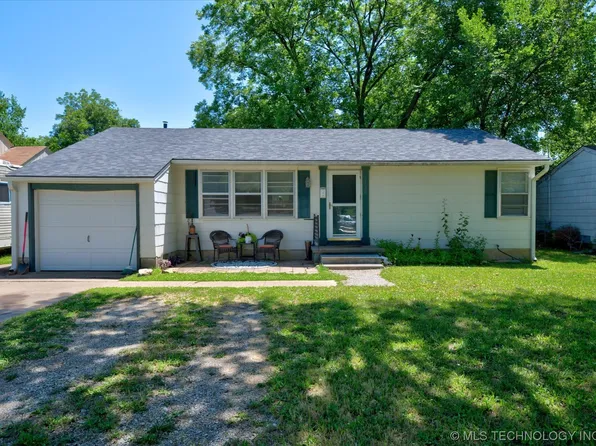 1432 S Hickory Ave, Bartlesville, OK 74003