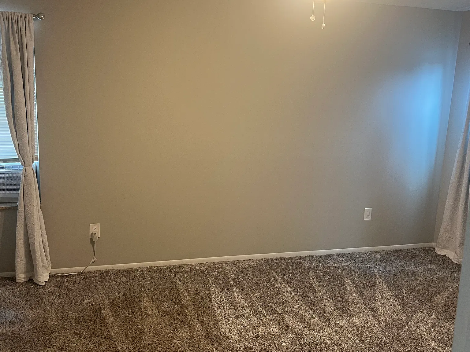 2 bed, 980 sqft, $1,695 — Photo 4