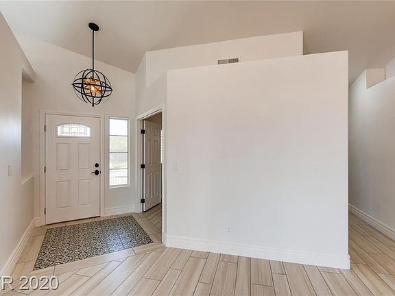 5th image of 156 Laguna Landing Dr