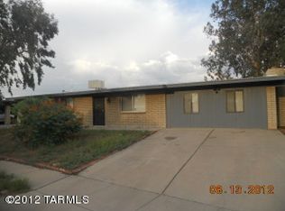 7800 N John Paul Jones Ave, Tucson, AZ 85741