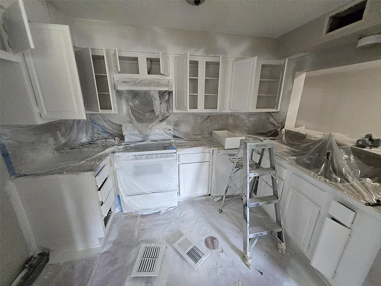 7942 Grow Ln — Photo 10