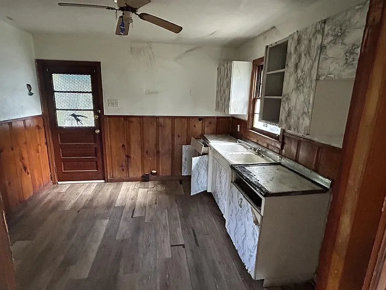 5131 Osborne Ave — Photo 8