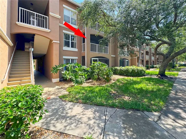 5060 Fairways Cir APT F204, Vero Beach, FL 32967
