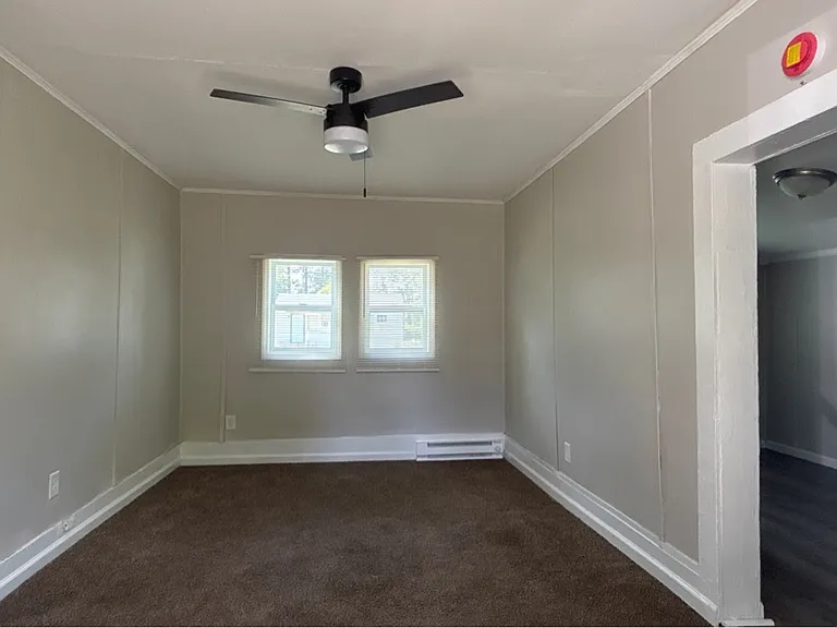 1130 Charlie Dr — Photo 4