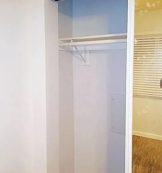 853 N Hudson Ave #4 — Photo 8