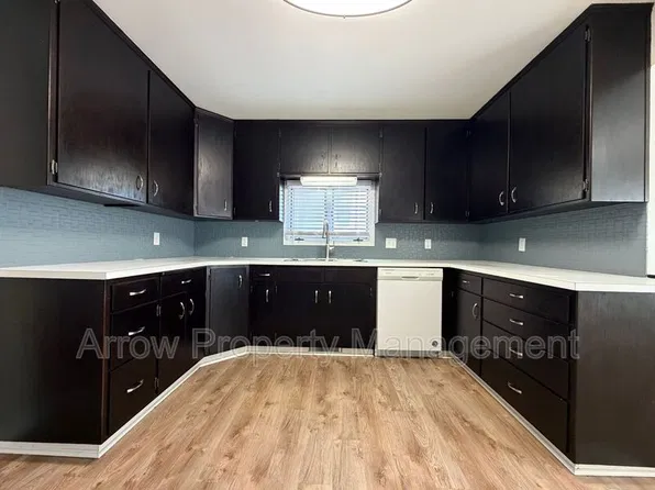 1459 Plum St #1, Lincoln, NE 68502