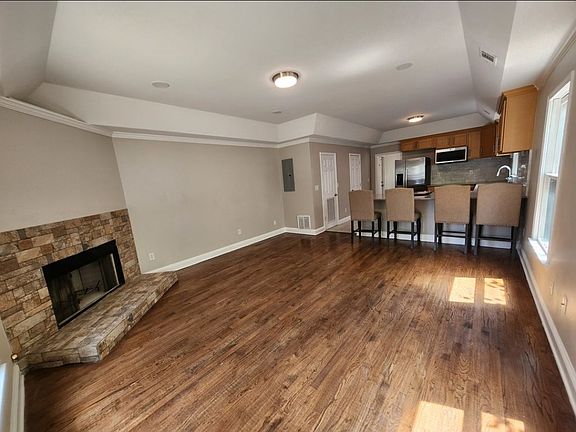 3rd image of 280 Logan St SE #A