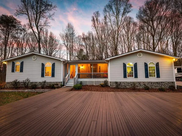 280 Ebenezer Rd, Ellijay, GA 30536