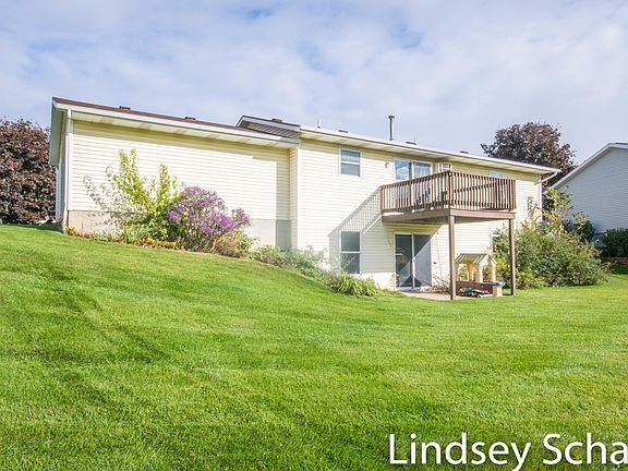 4th image of 260 York View Pl NW