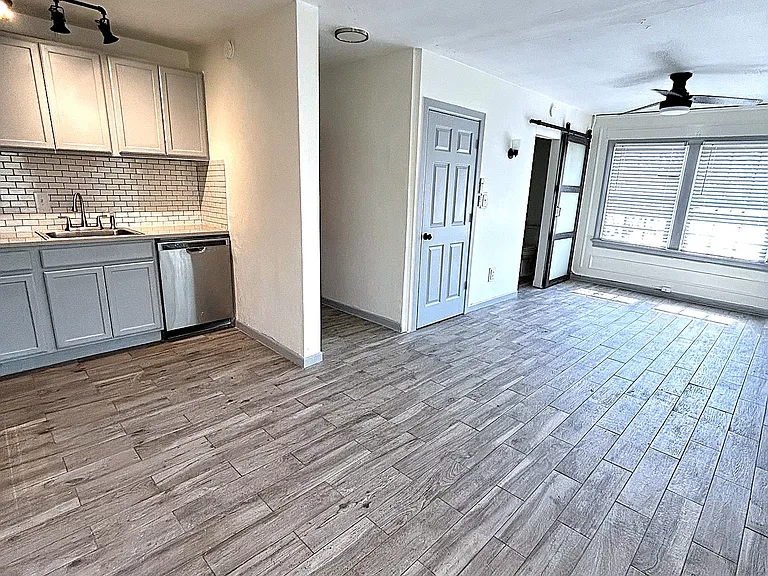 3827 Bowser Ave #L — Photo 6