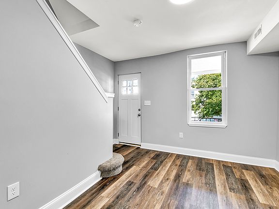 1521 Popland St-4_11192020