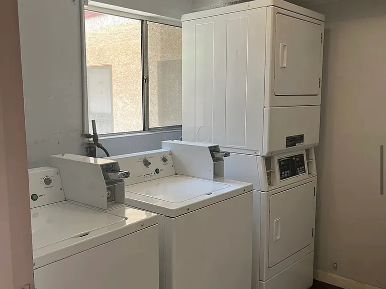 1435 E Wilson Ave #203 — Photo 11