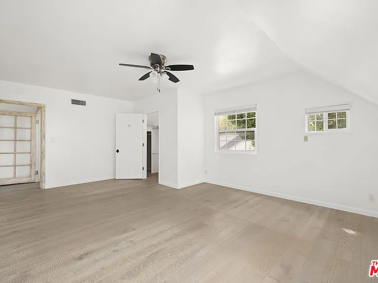 4309 Gentry Ave — Photo 30
