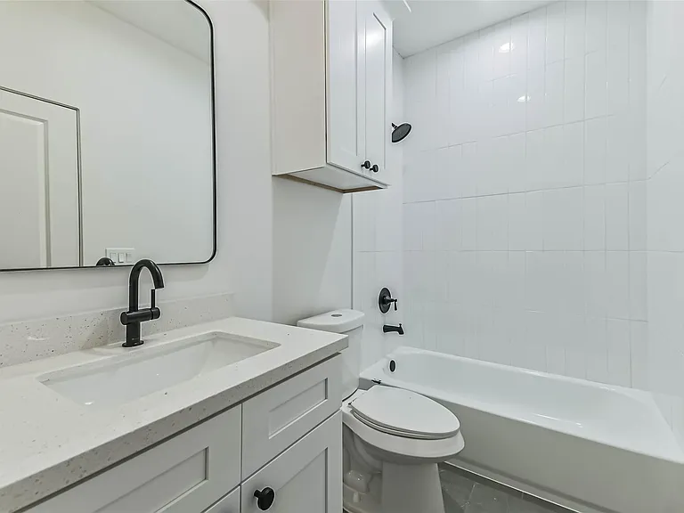 7709 Earl Rudder Way — Photo 30