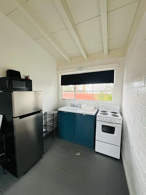 1 bed, 550 sqft, $1,295 — Photo 2