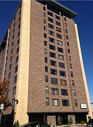 1st image of 700 E 8th # 16o St