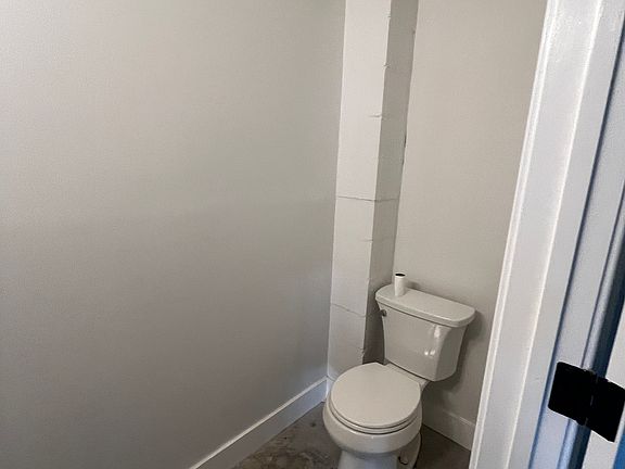 5th image of 128 S Salcedo St #128