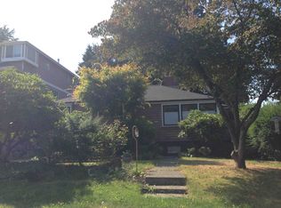 3009 NE 97th St, Seattle, WA 98115