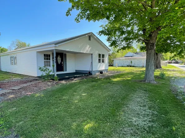806 W Charles St, Cayuga, IN 47928