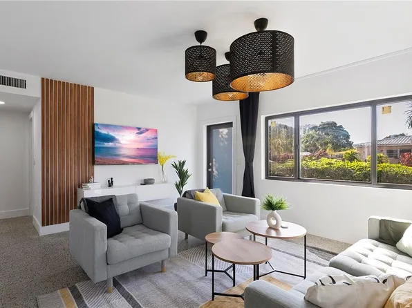 601 NE 33rd Street, Oakland Park, FL 33334