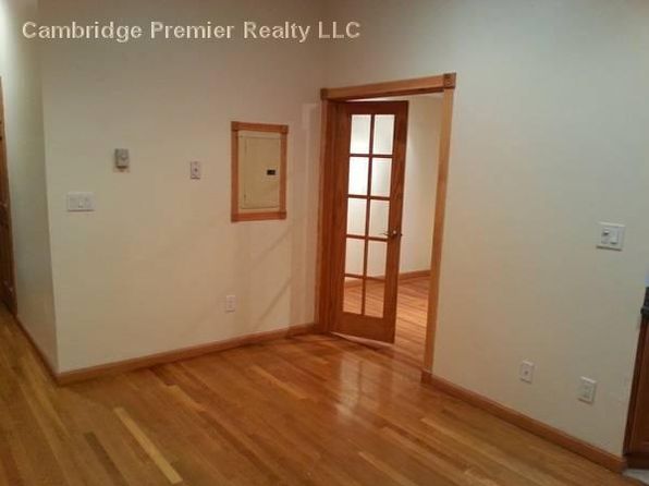 44 Highland Ave APT 3B