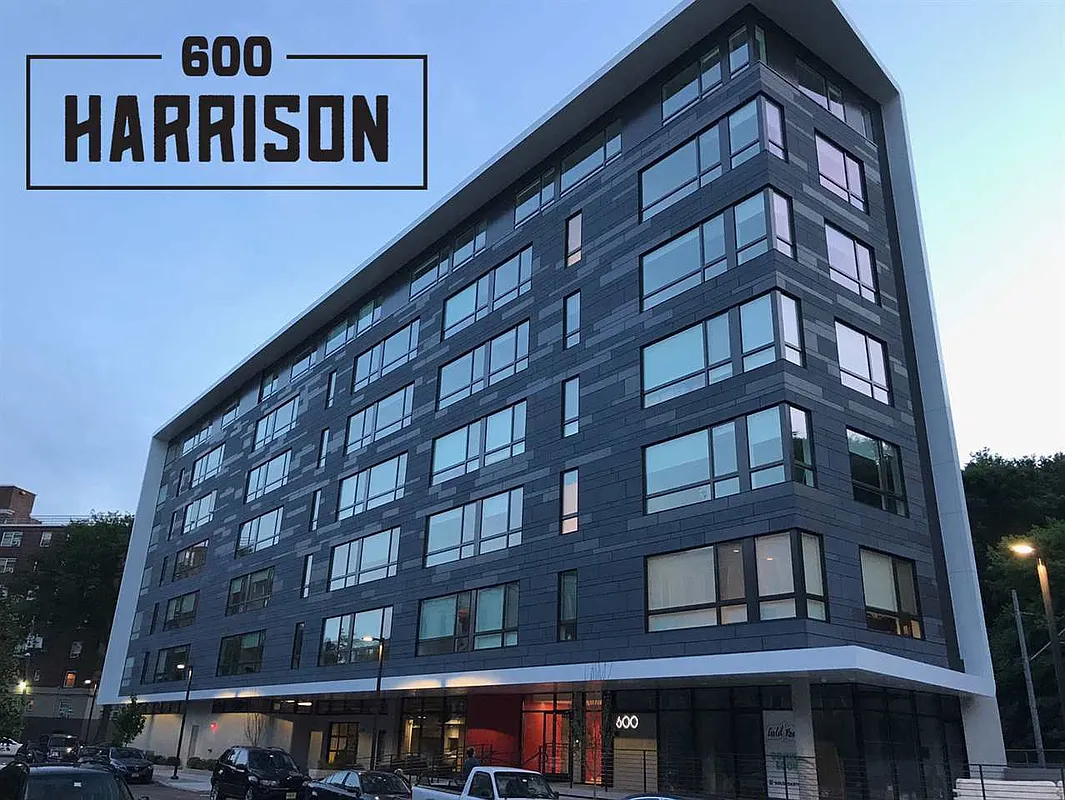 600 Harrison Street 401