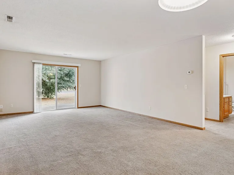 337D Williamsburg Pl — Photo 11