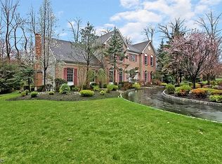 52 Mountain View Rd, Warren, NJ 07059