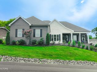 216 Tooweka Ln, Loudon, TN 37774