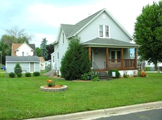 516 2nd Ave SE, Hayfield, MN 55940