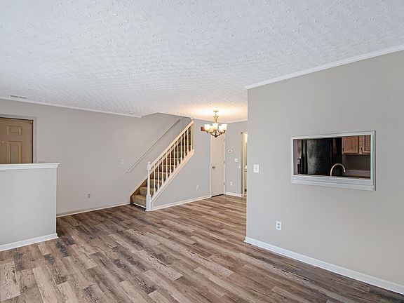 2nd image of 38599 Wellington Dr
