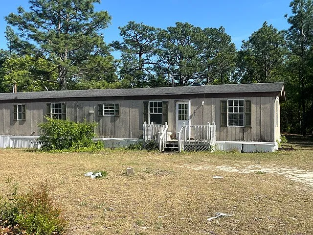 3 bed, 1250 sqft, $1,095 — Photo 1