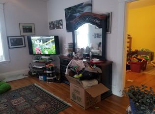 18 Shawmut St APT 1, Weymouth, MA 02189