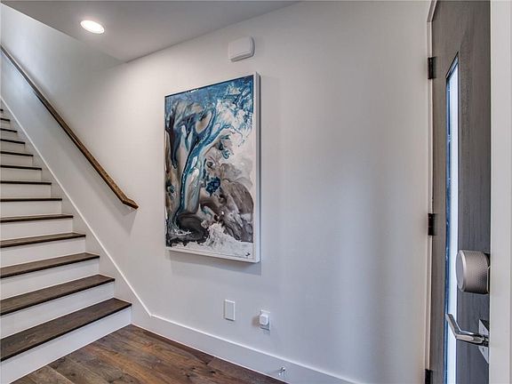 4th image of 4955 Camdale Ct
