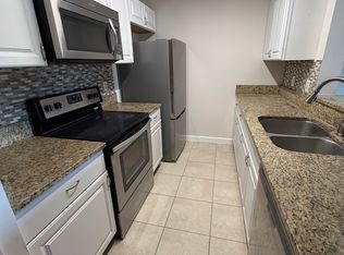 3934 Magnolia Pointe Ln, Orlando, FL 32810